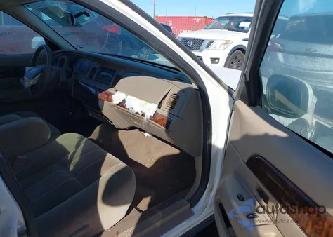 2004 Mercury Grand Marquis Gs from USA, damaged, VIN 2MEFM74W44X698284